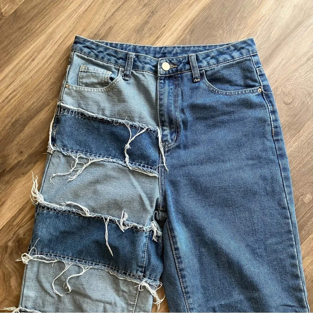 NEW RARE DISTRESSED PATCH COLORBLOCK JEANS - Picture 5 of 15